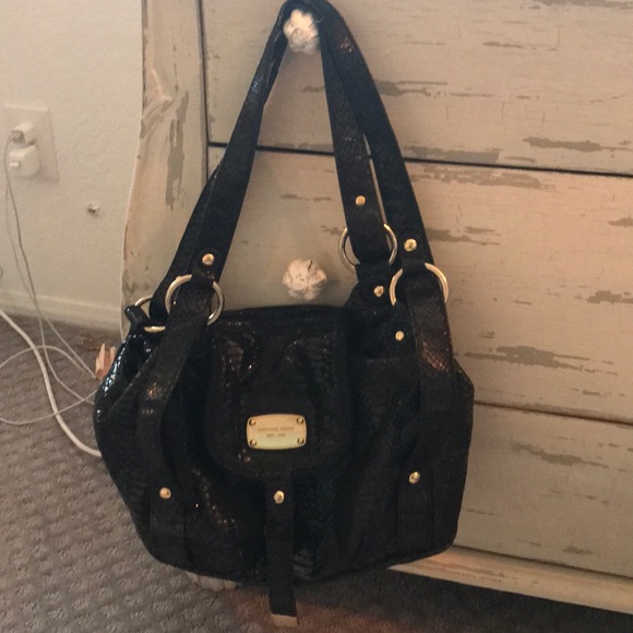 Authentic Michael Kors purse in good condition🥰 - Picture 3 of 8